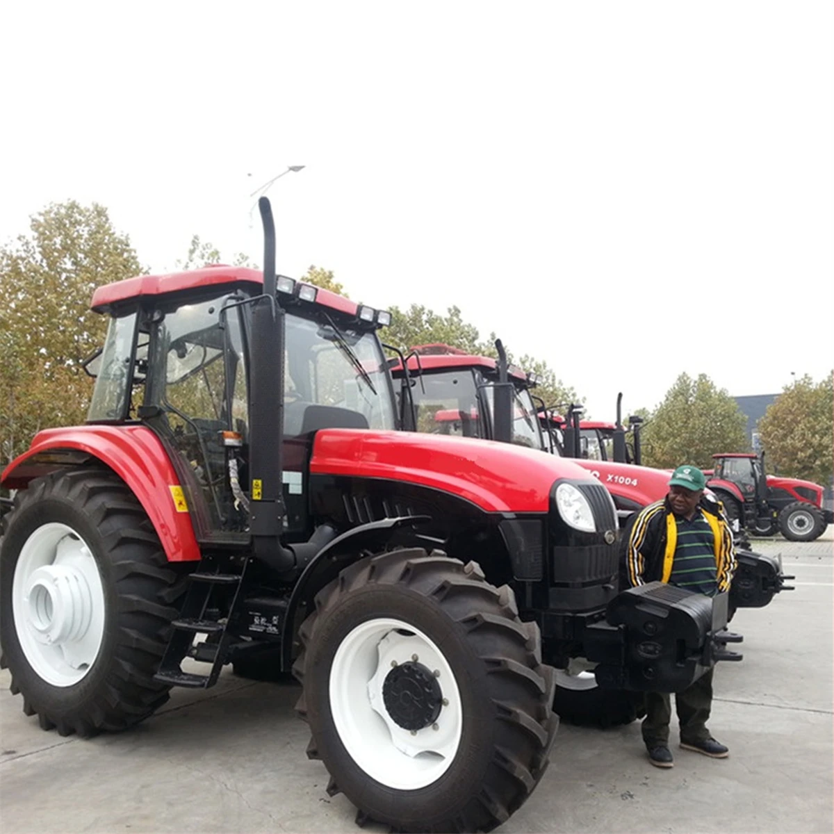 New YTO 100hp 4WD Farm Tractor