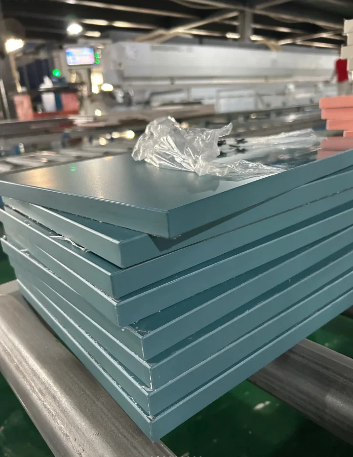 Colorful 6mm 10mm 18mm 20mm 25mm Shanghai Aludream Aluminum Honeycomb Panel Sheet For Sale SPC/HPL Coated