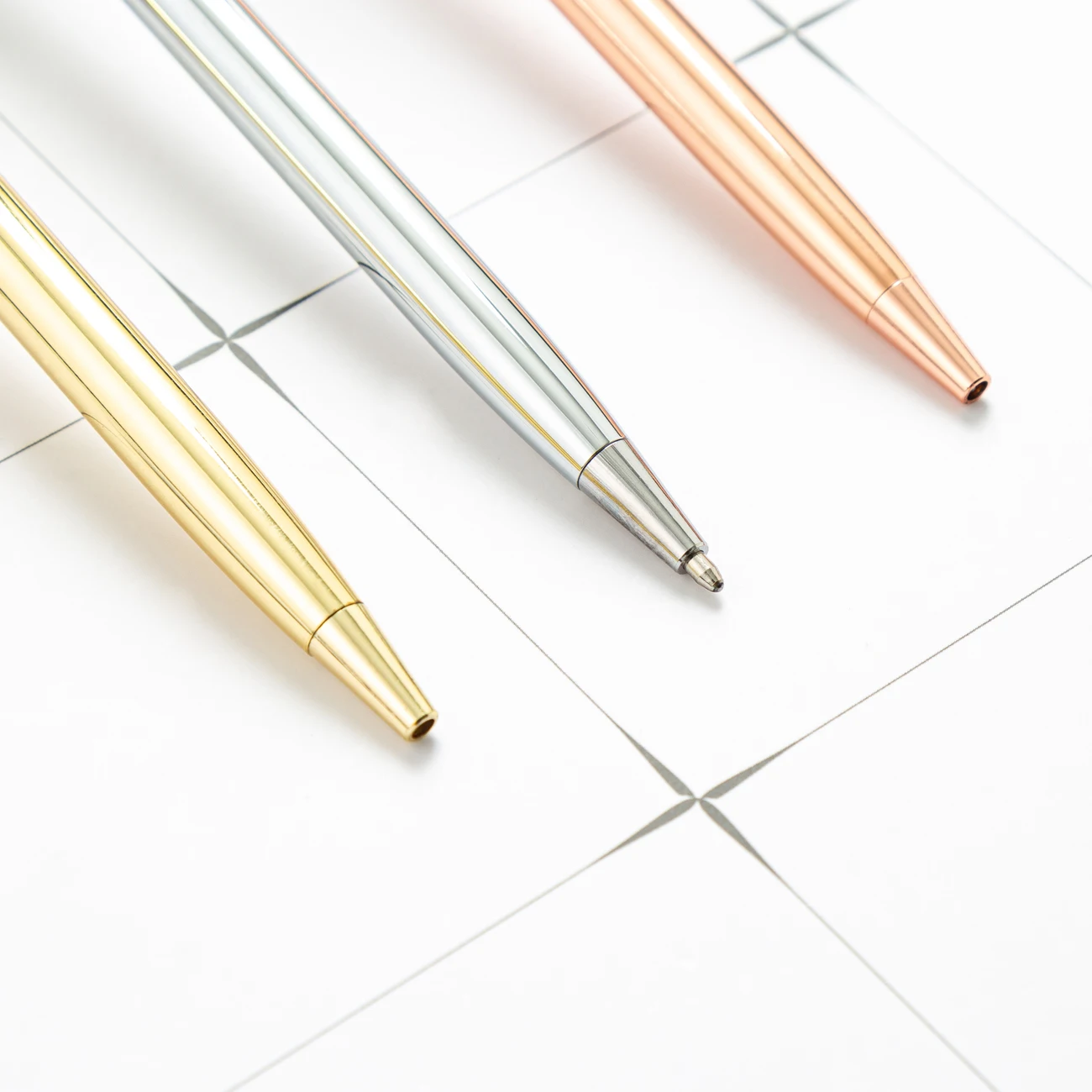 Customized Logo Rose Gold Metal Ballpoint For office Hotels gift Small MOQ Black Luxury Ball Pen Slim Custom Hotel Pens