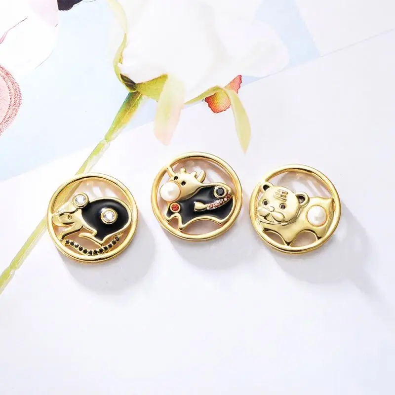 Peishang Factory Custom Custom-Made Hot Animal Zodiac Sign Dragon Horse Tiger Dog Asian Necklace