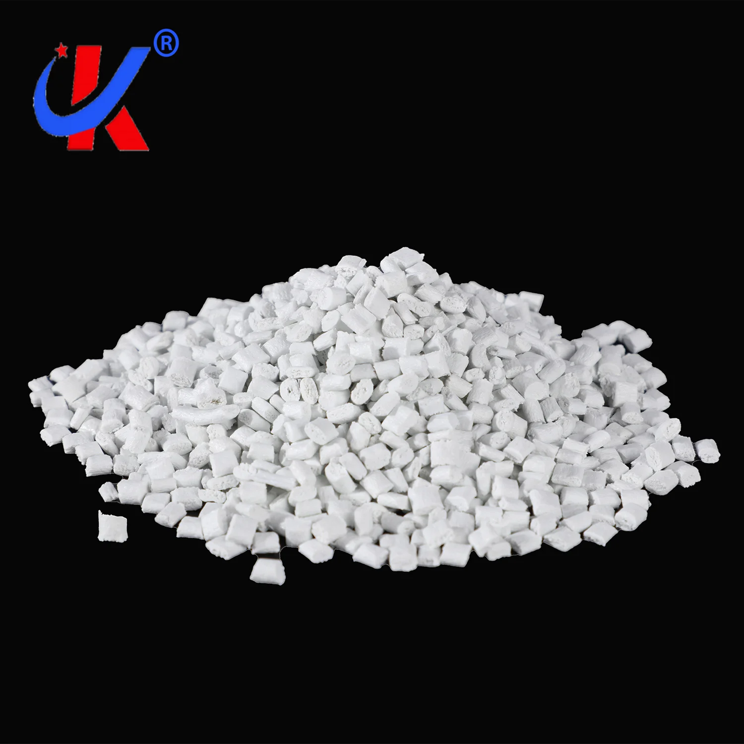 Manufacturer Engineering Plastic PBT 30% Glass Fiber Filled PBT GF30 Granules PBT GF15% Plastic Pellets