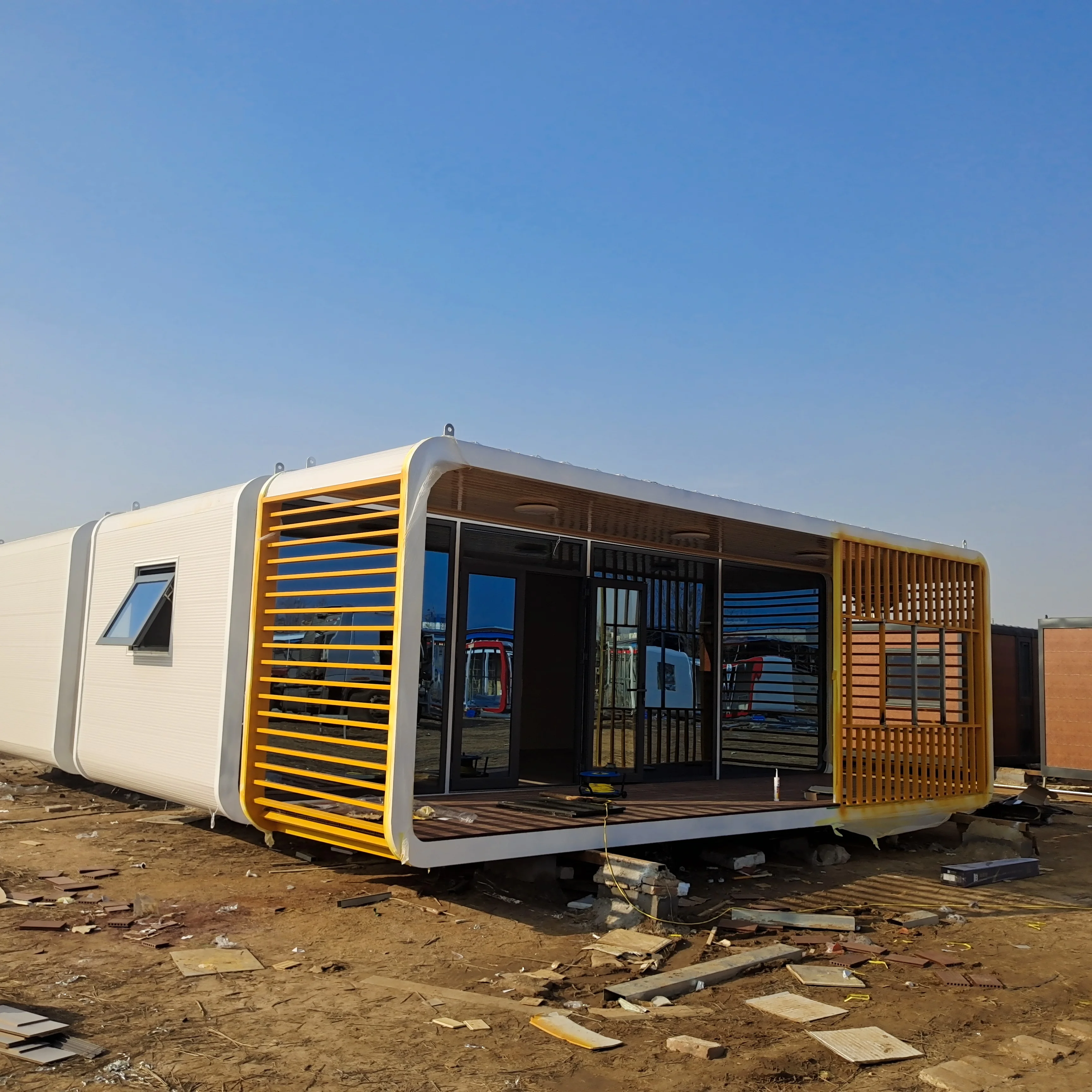 China Apple Capsule Mobile Home Prefabricated Cabin with Kitchen and Bathroom for Hotels and Bed & Breakfasts