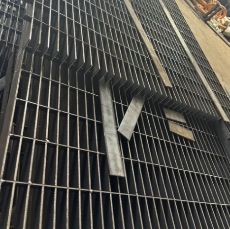 Custom Press Locked Steel Bar Grating Hot Dip Galvanized for Driveway, Platform
