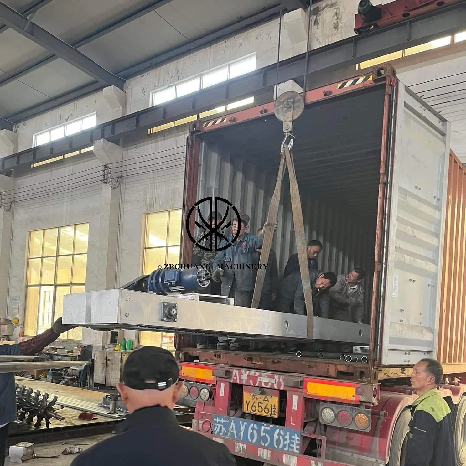 Preferential Price Cow Abattoir Equipment Hydraulic Rocker Arm Type  Skinning Machine For Halal Cattle Slaughtering Plant