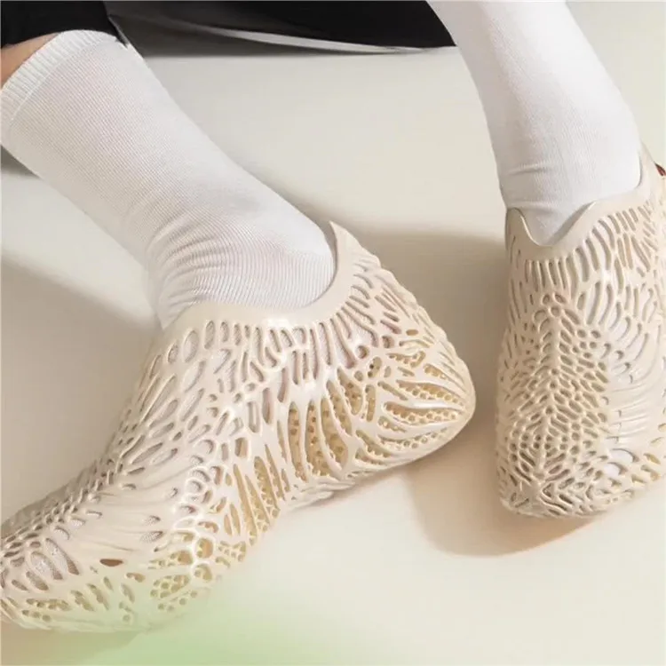 Удобная спортивная обувь с 3D-принтом