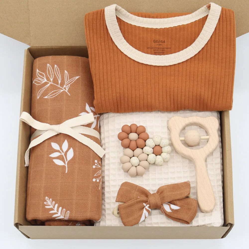 2023 New Baby Muslin Swaddle Blanket Set Bamboo Cotton 47*47 inches Floral Printed Newborn Wraps toys brush Set