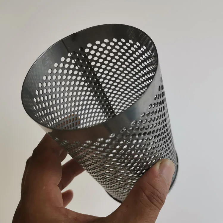 stainless steel woven wire mesh strainer filter screen bucket chinese manufacturer pipe strainer