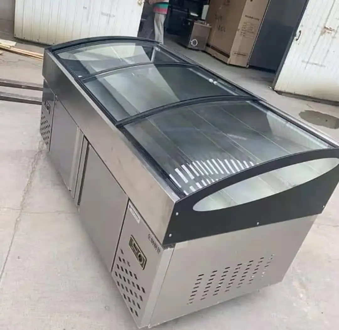 Коммерческий холодильник из нержавеющей стали