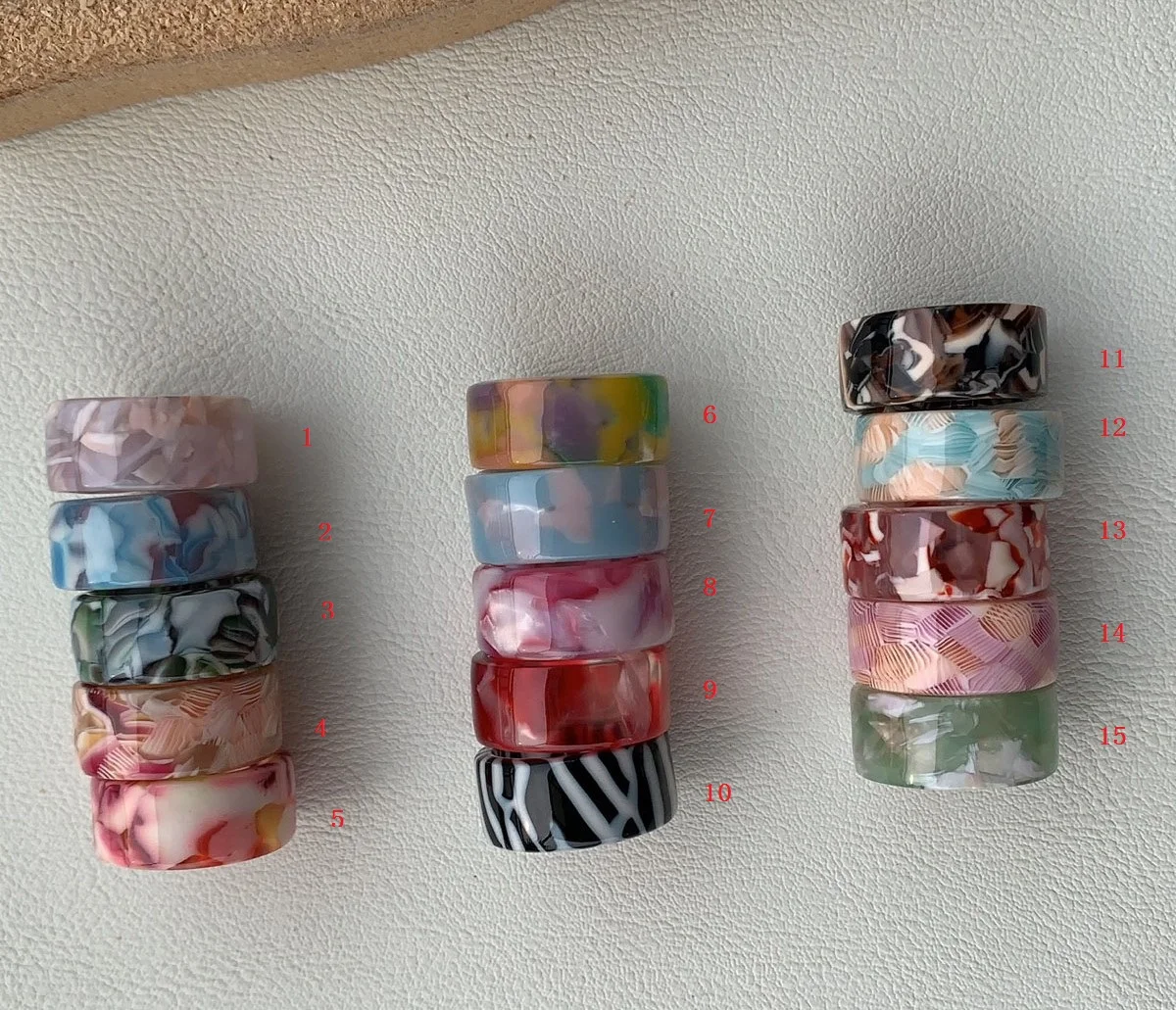 JUHU 2021 Fashion Acrylic ring for women Simple colorful Resin Ring Wholesale acrylic jewelry rings neon color