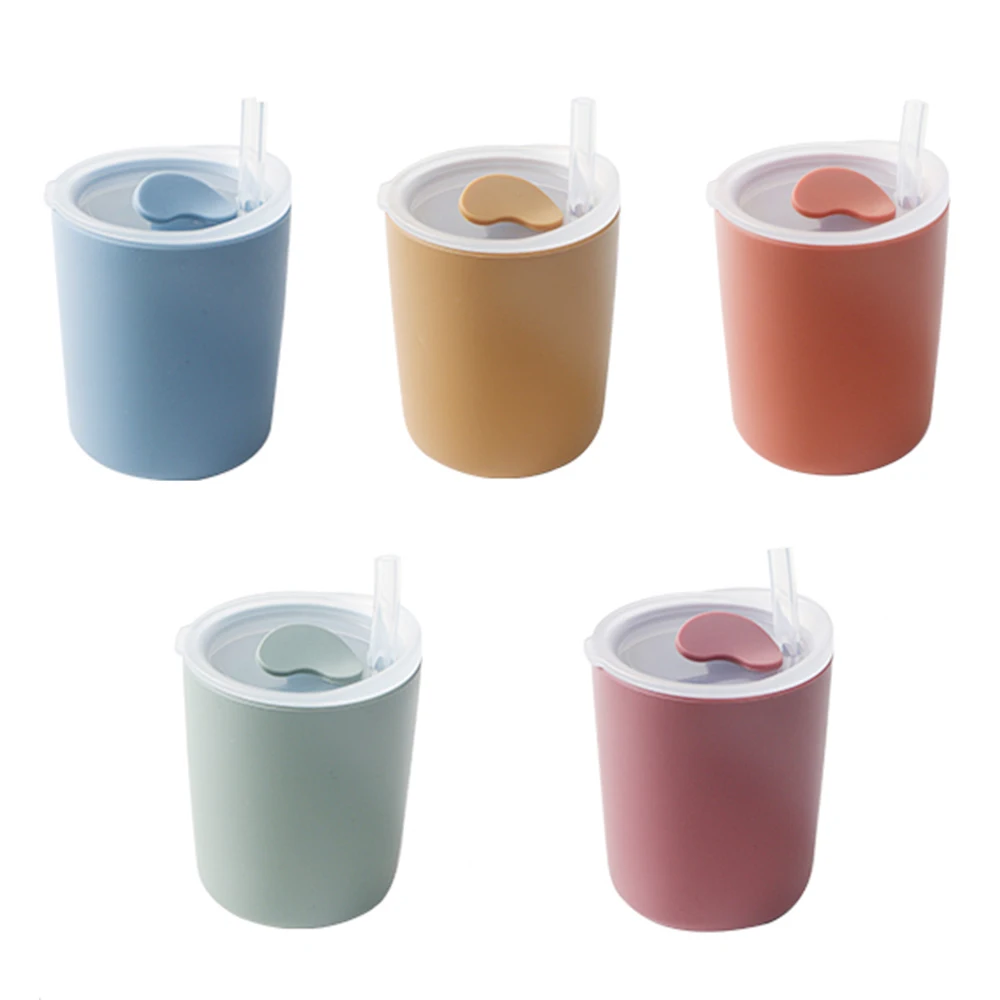 Customized New Hot Silicone Drinking Training Toddler Baby Kids Feeding Products Snack Cup Sippy Straw Water Cups For Baby Kids
