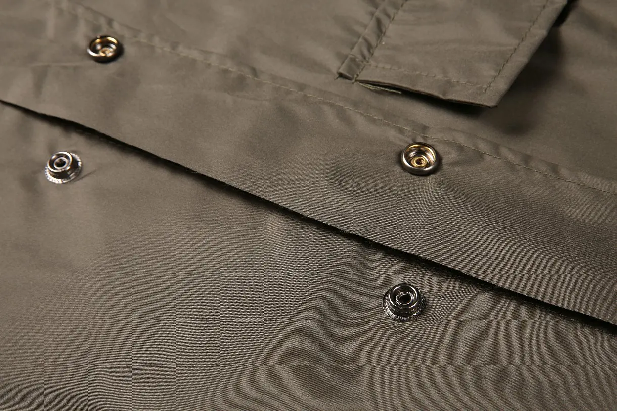 Green Rain Coats Men Nylon PU Coating Raincoats Camping Customized Metal or Plastic Buckle Ponchos Para Lluvia De Pvc RAINWEAR