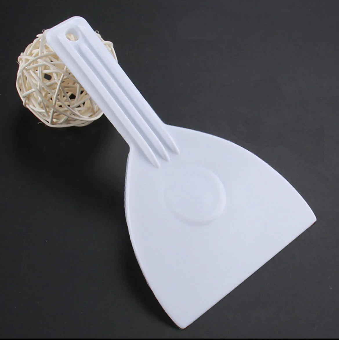 DIY Baking Kitchen Chocolate Trimming Shovel White Handle Plastic Scraper Butter Dough Cutting Machine