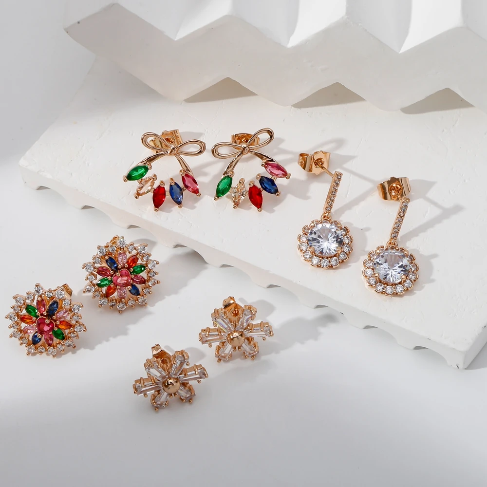 Hongtong Latest Design Flower Shiny Zircon Delicate Glassy Fashion Women Jewelry Party Gift Stud Earrings