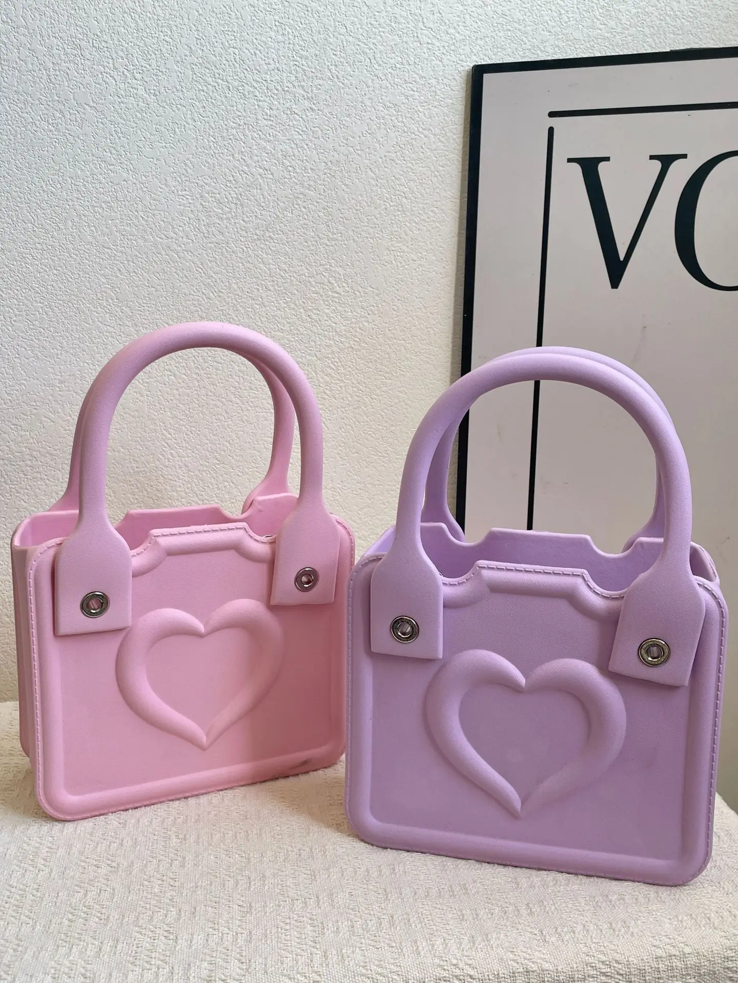 Wholesale Custom Neoprene Summer Tote Bag Personalized Pink Beach Bag Cooler for Kids Eva Woman Handbags Candy Tote Bag Charms
