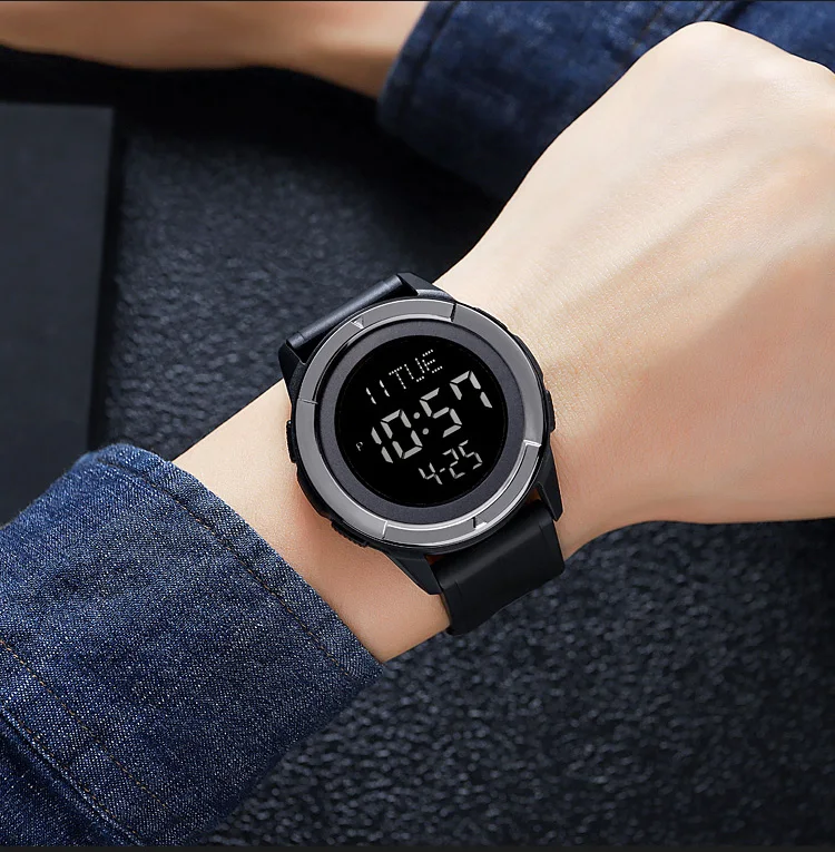 Skmei 2047 fashion made in china gents digital watch low price PU band Waterproof Multi function in stock sports hand watch