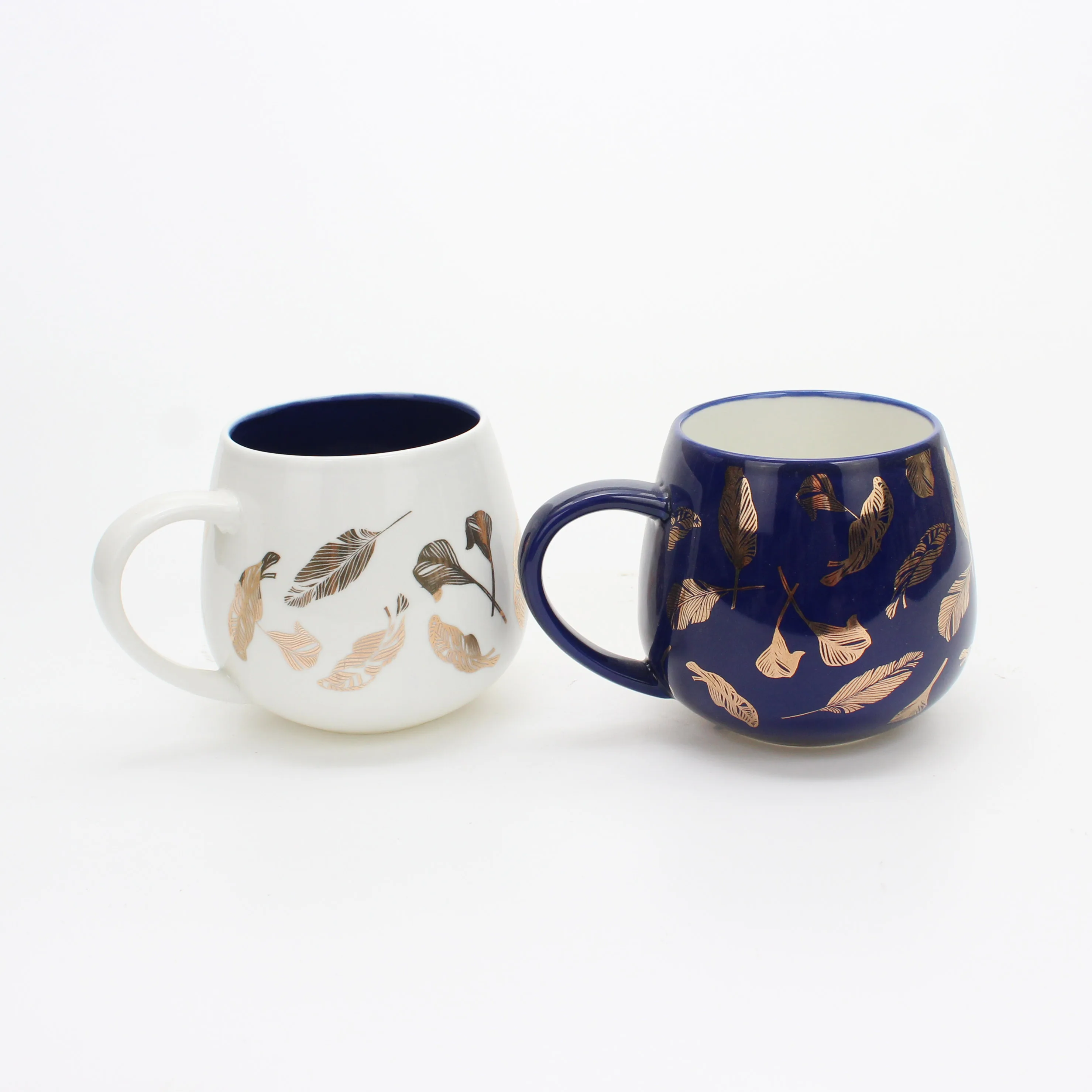 White and Metallic Gold 11 ounce Ceramic Stoneware Mug