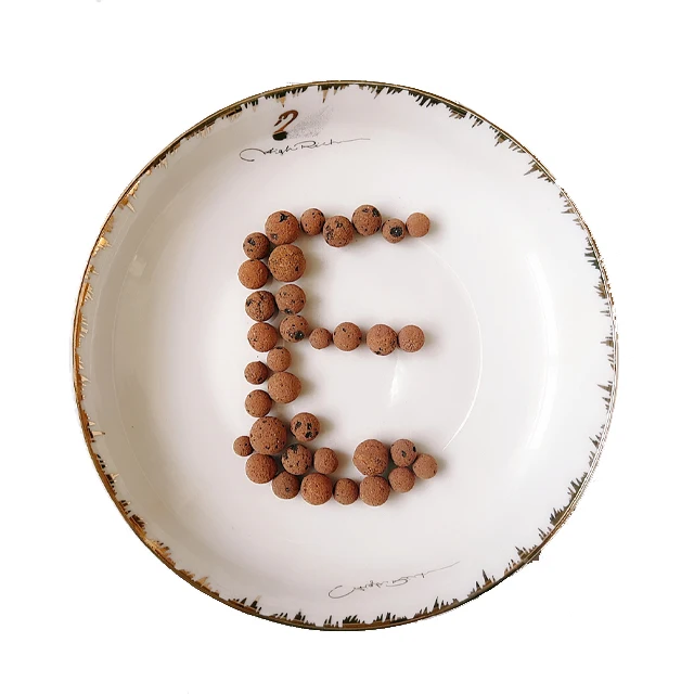 Negative Ion Pottery Carbon Ball Nutrient Organic Expanded Clay Pebbles for Plant Flower Aquaculture