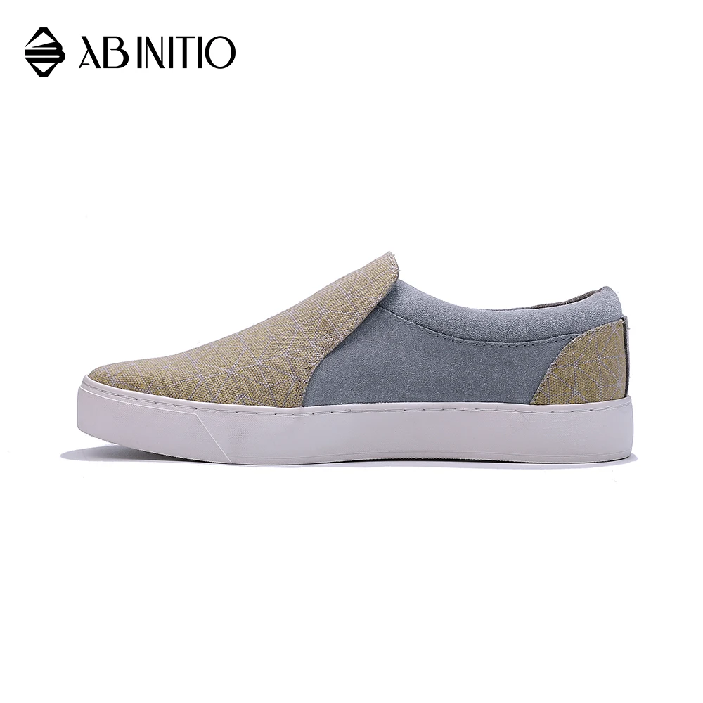2023 Fashionable Latest Canvas Silk Suede Flat Shoes Casual For Men