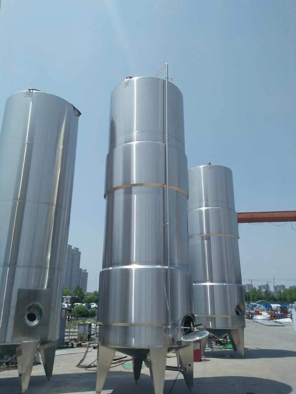 Sanitary Liquid Buffer Tank Edible Oil Storage Tanks