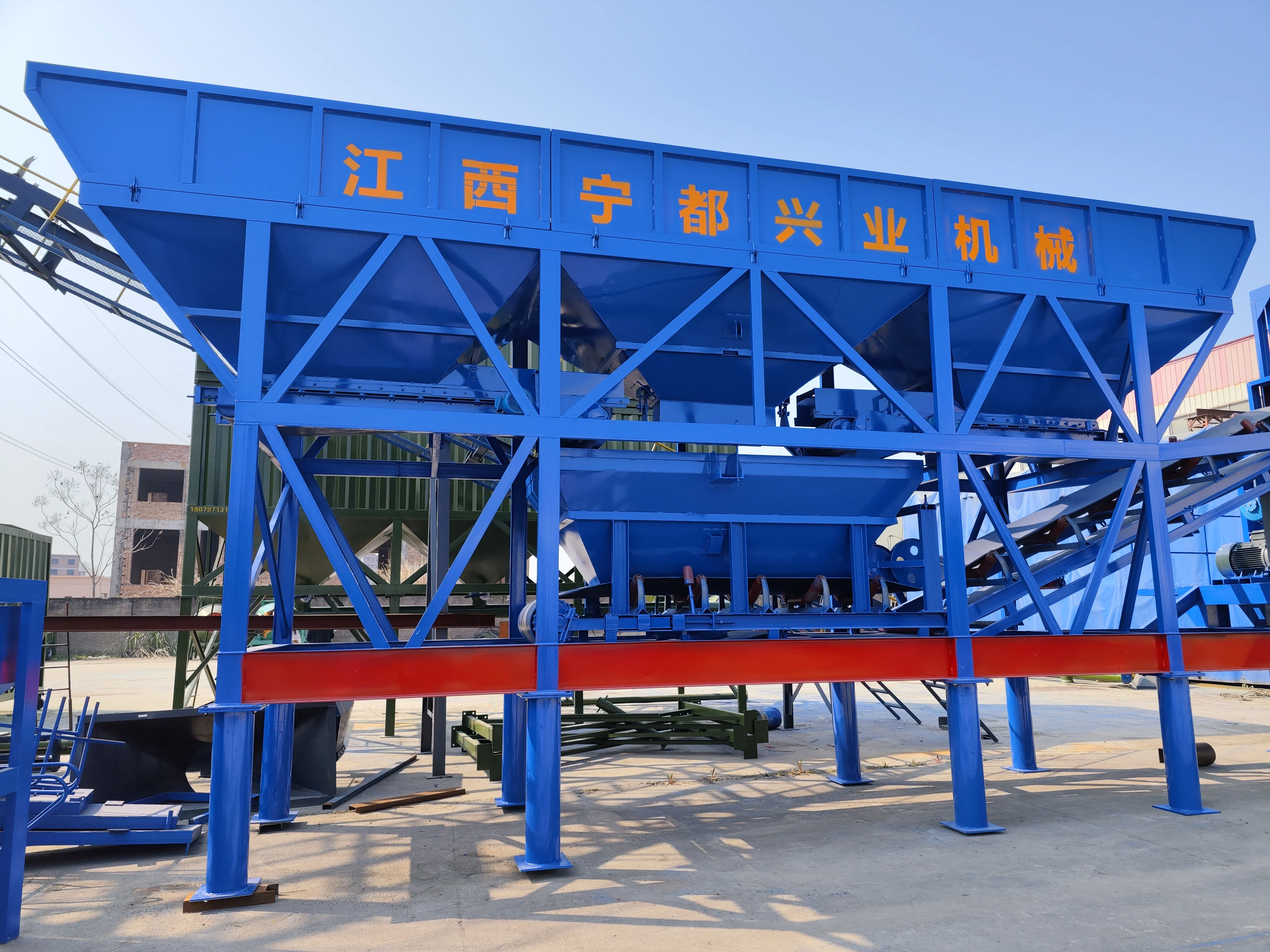High quality Southeast Asian best-selling HZS120 concrete mixing plant Mobile foundation free mixing plant
