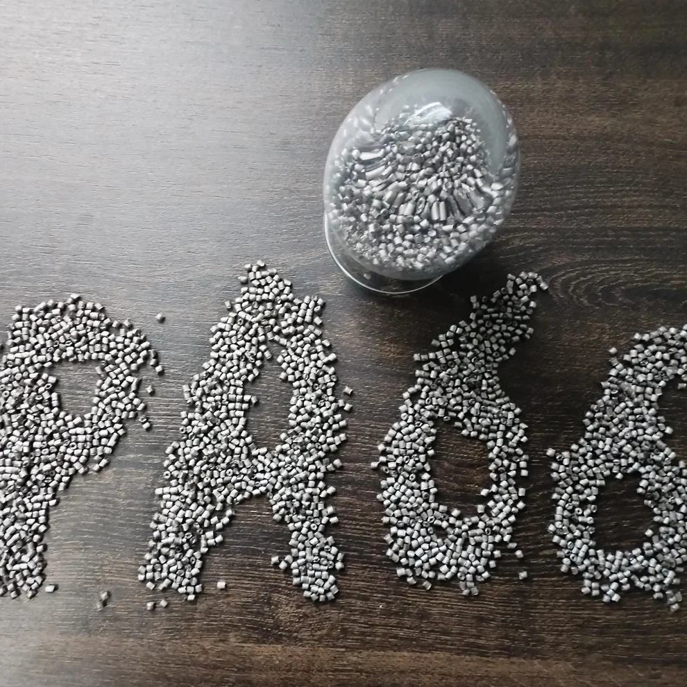 PA66 GF30 MOS2 modified Plastic granuals with nylon glass fiber and molybdenum disulfide has reinforced and wear resistance