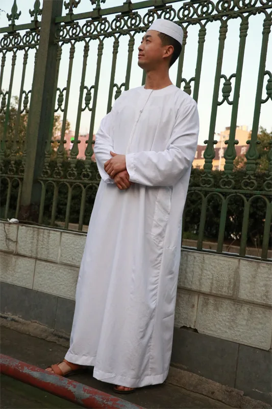 omani white dubai jalabiya men muslim thobes cotton islamic silk marocaine kaftan clothing abaya wholesaler button