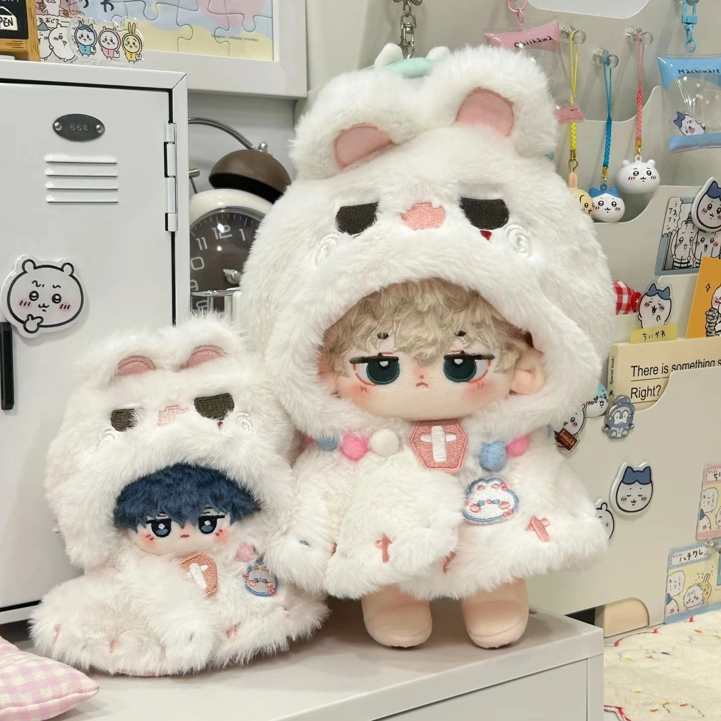 Low MOQ custom 10cm 20cm 30cm kpop doll manufacturers custom outfit cloth and accessories key chian soft toy dolls