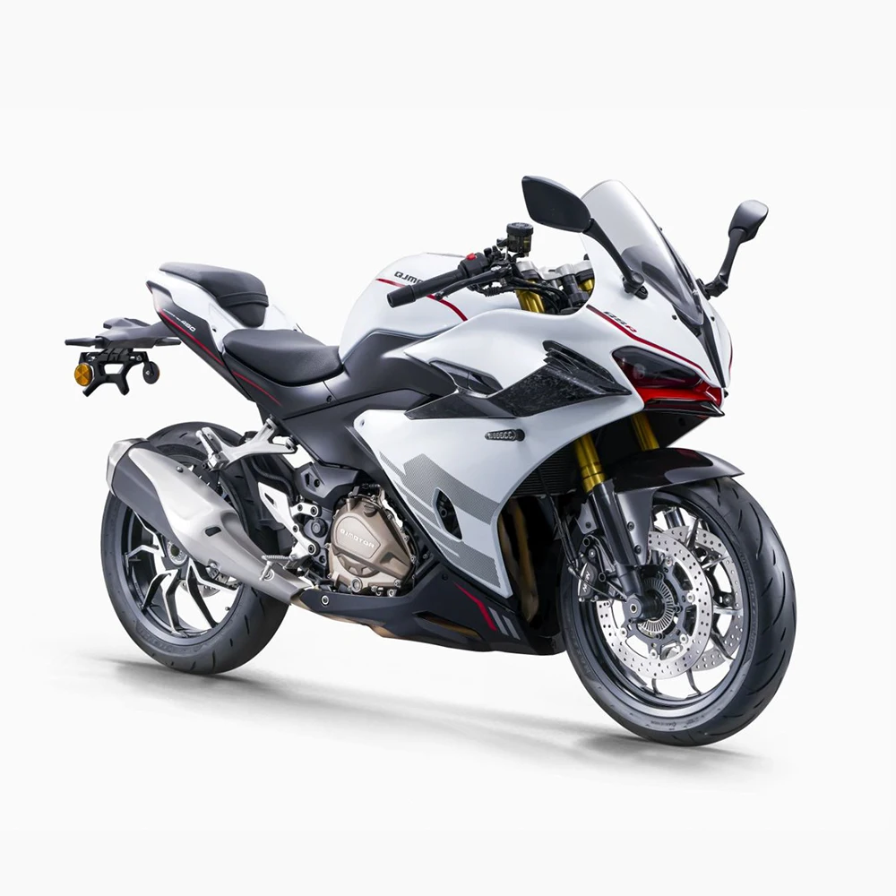 Fuel-efficient QJ Motorcycle RACE 450cc Comfort Seating Powerful Performance Qianjiang Motor sai 450