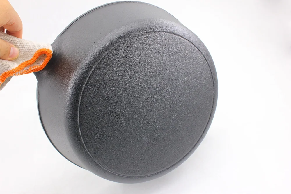 Non-stick Double Used Iron Casserole 2-in-1 Cast Iron Covered Black Dutch Oven