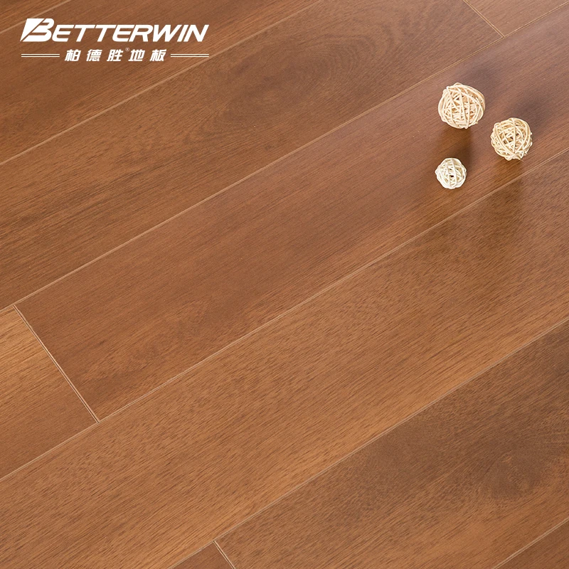 8mm-12mm Click Laminate Wood Flooring Waterproof Anti-Slip Easy Installation Walnut Color Laminate Flooring