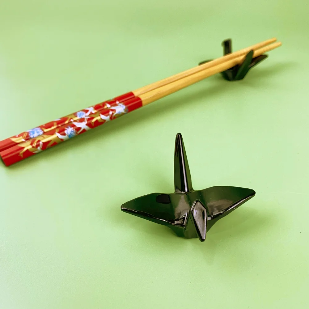 Customized Premium Wooden Box Gift Set Exquisite Flying Crane Chopsticks and Chopstick Rest Gift Box