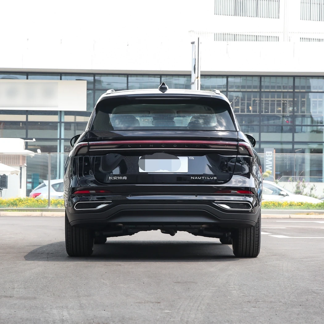 Cheap Price Suv Cars Lincoln Nautilus 2.0T 261HP L4 Gasoline Cars 5 Seats New Cars for Adult