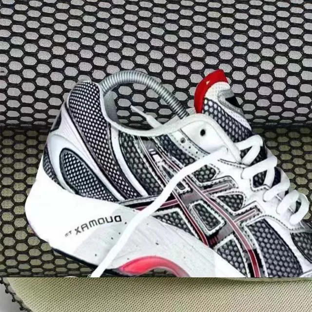 china suppliers 100% polyester 3-4mm 3d air mesh fabric for chair cushion,medical mat,sport shoes