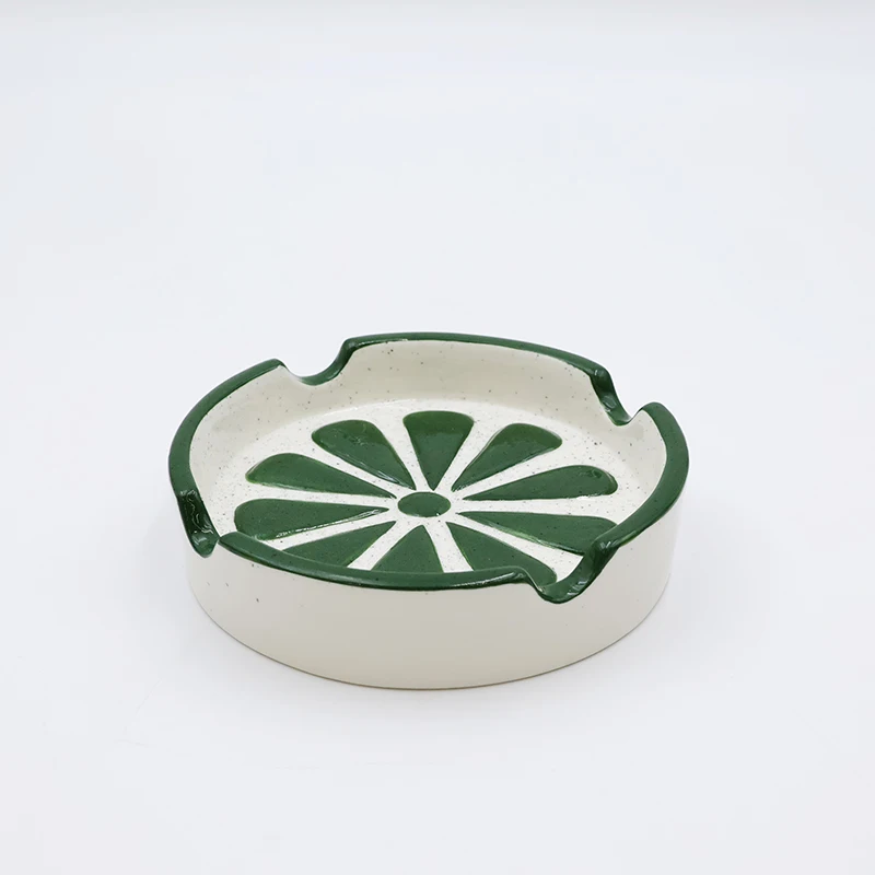 Wholesale Home and outdoor Decor New minimalist design style ash trays Custom ceramic green oranges Cigar ashtrays