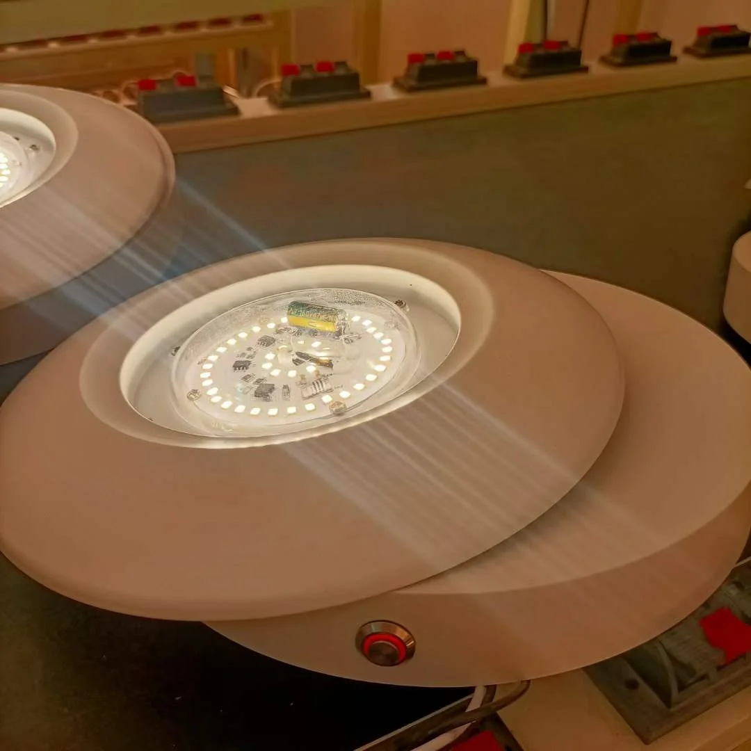 ETL 7' 8' 15W Emergency Battery Backup LED Disk Light 90 Minutes Working Time CCT Adjustable Surface Mount Downlight