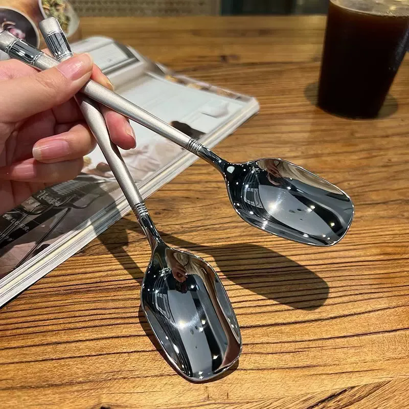 High-Appearance Korean Style Stainless Steel Square Soup Spoon Thick Dry Rice Lantern Spoon for Household Dining and Party Use