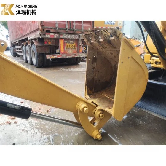 Enclosed Cabin Cheap Price 4 Ton Used Mini CAT 304 Excavator Caterpillar 304C CR