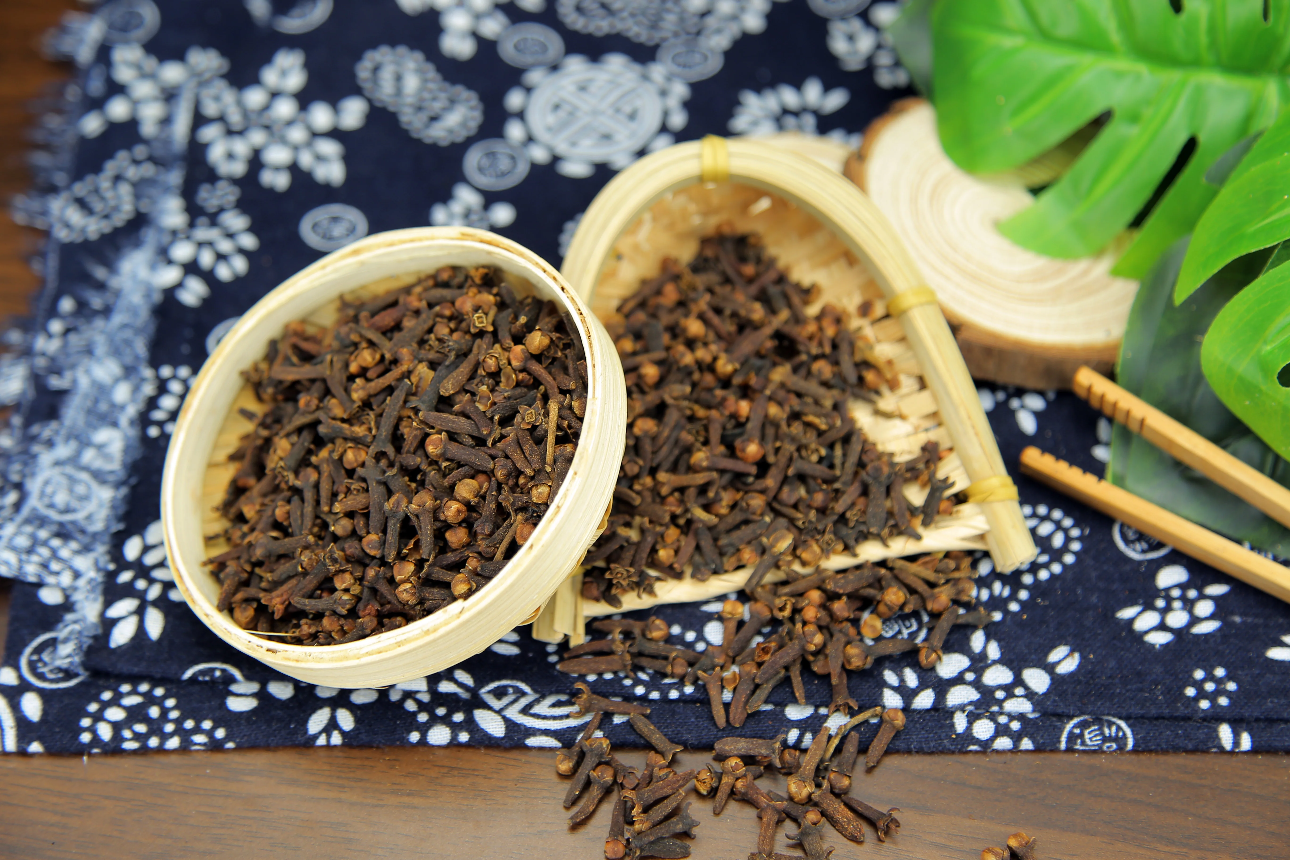 Wholesale Prices Products Fully Organic Whole Clove For Spices And Multi Purpose Usable Clove