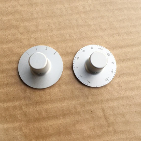 Top end Metal Aluminium Skirted Hat Bell shape Amplifier Hi Fi Dial Volume Control knobs with numbers