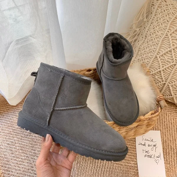 Botas de nieve para mujeres Wholesale Cheap fashion  Classic  Outdoor Warm  Furry Plush  winter  snow boots women