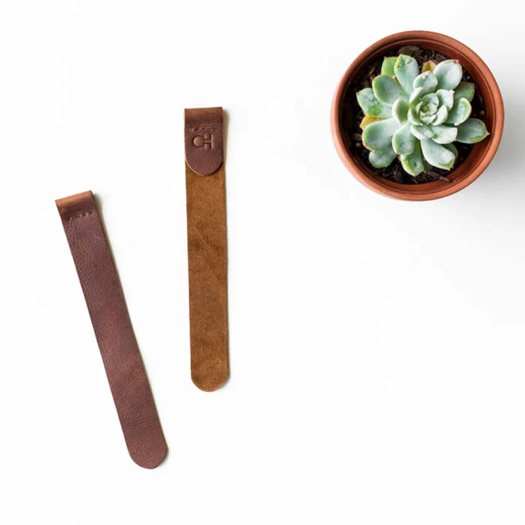 
Genuine Leather Bookmark with Customized Logo for Promotional 