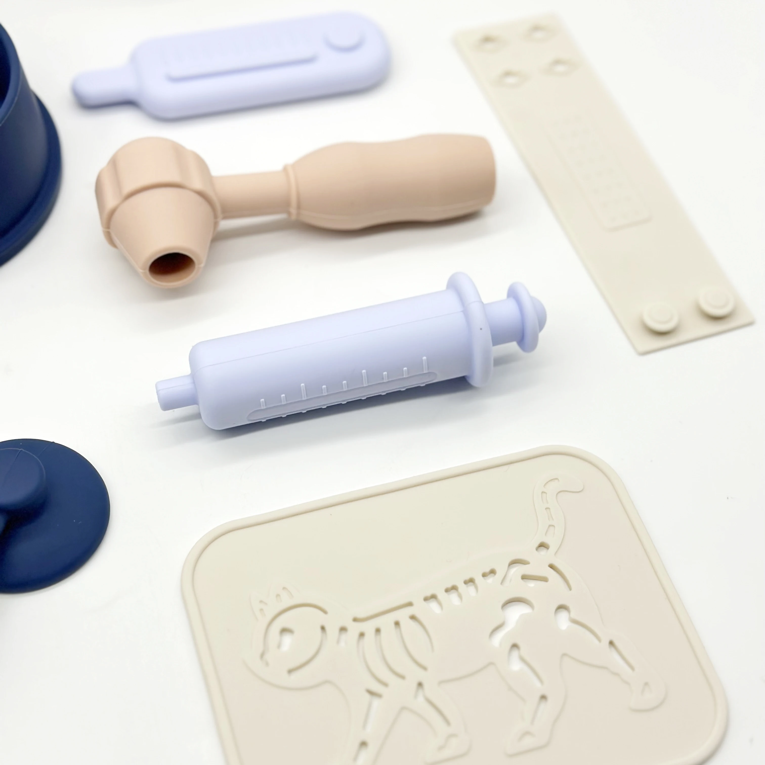 New Arrival Toys Doctor Kit for Kids Veterinary  Pretend Play Set for Toddlers  3-6 Year Old