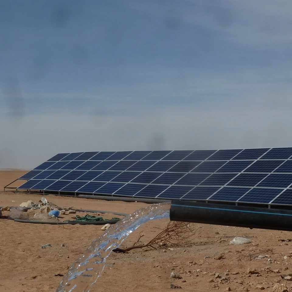 Factory 3HP 1ph solar energy drive with GPRS remote control and monitoring boost module solar pump inverter