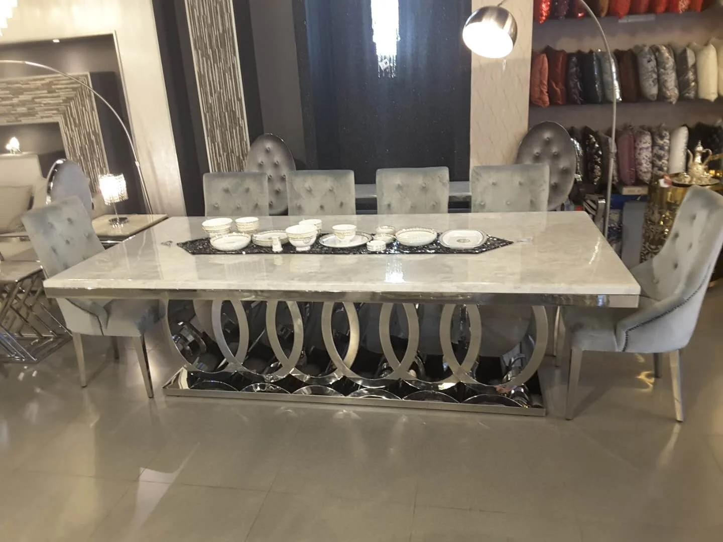 A8082  Modern  black chromed  8 seater audi 6 cirles dining table chairs set dining room furniture