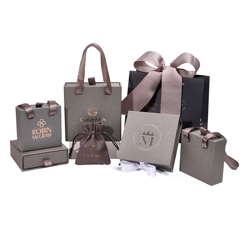 Jewelry earrings packaging box Magnetic flip ring necklace packaging box