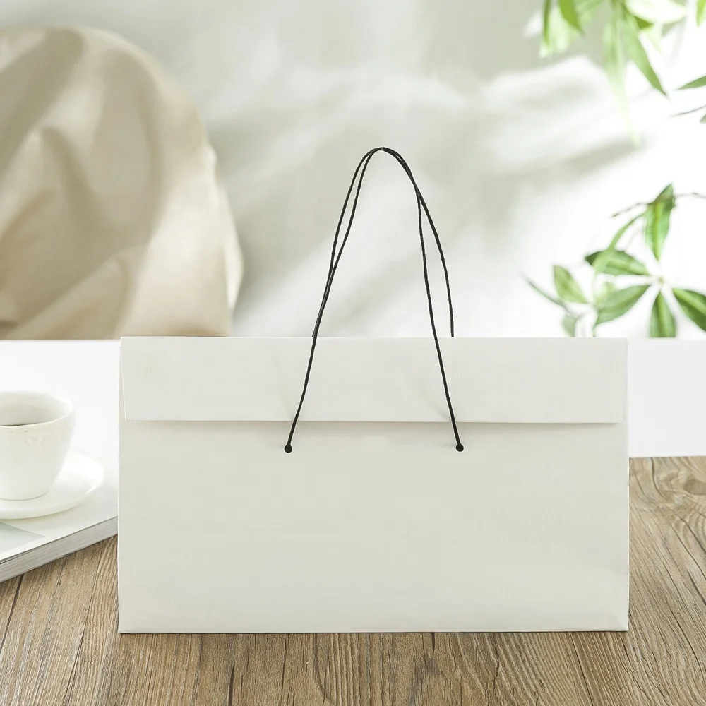2019 Creative Custom Printed Your Own Logo White Brown Kraft Gift Craft Shopping Paper Bag With Ribbon Handles