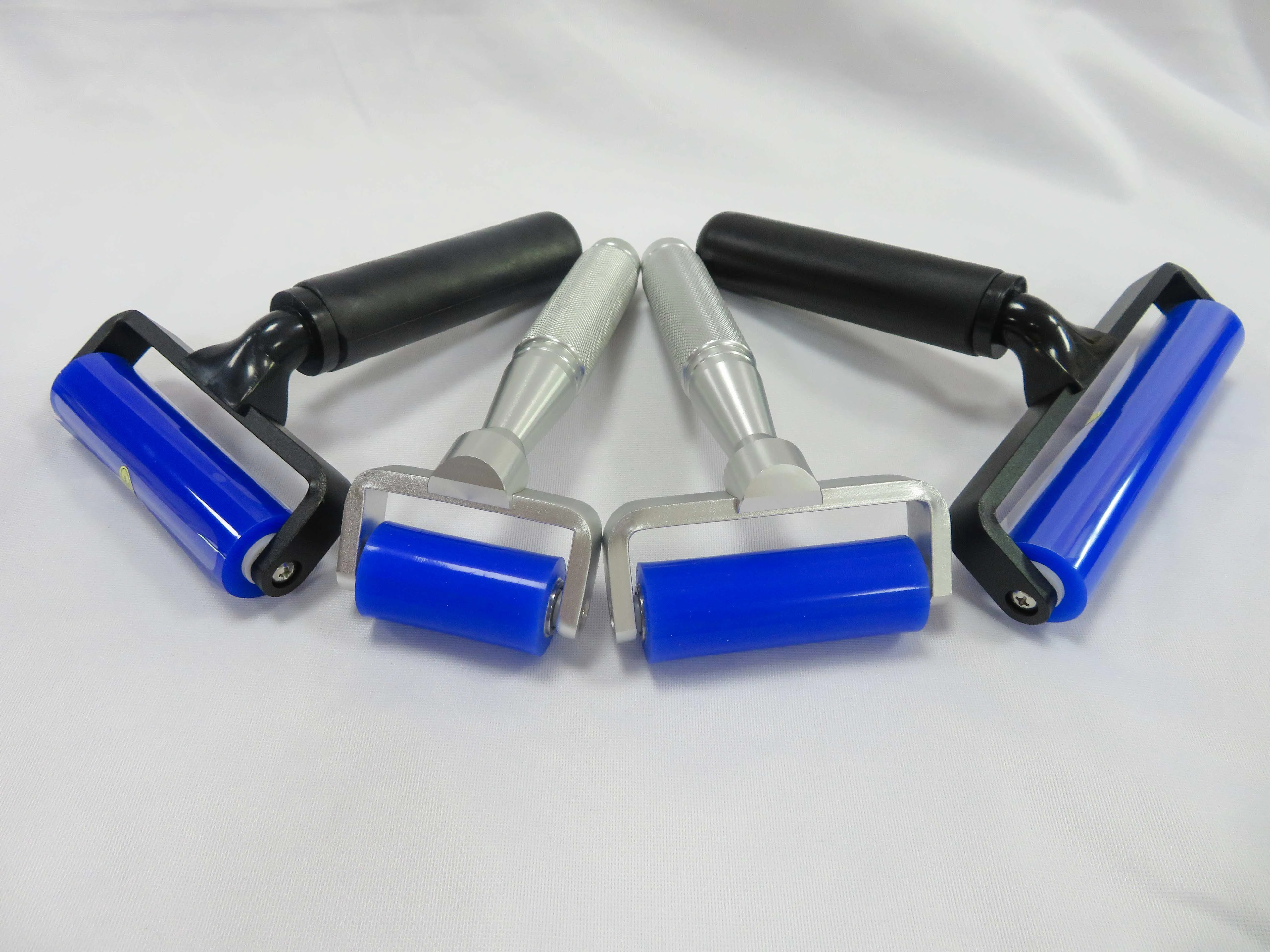 4-Inch Blue Silicone Sticky Roller - Reusable Dust Remover for PCB Cleaning with Plastic Handle