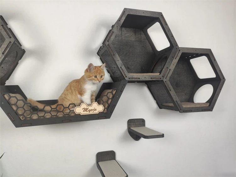 Hot Sale Durable Practical Solid Wood Hexagon Shelves Cat Tree Modern Cat Wall Furniture Cat Climbing Wall