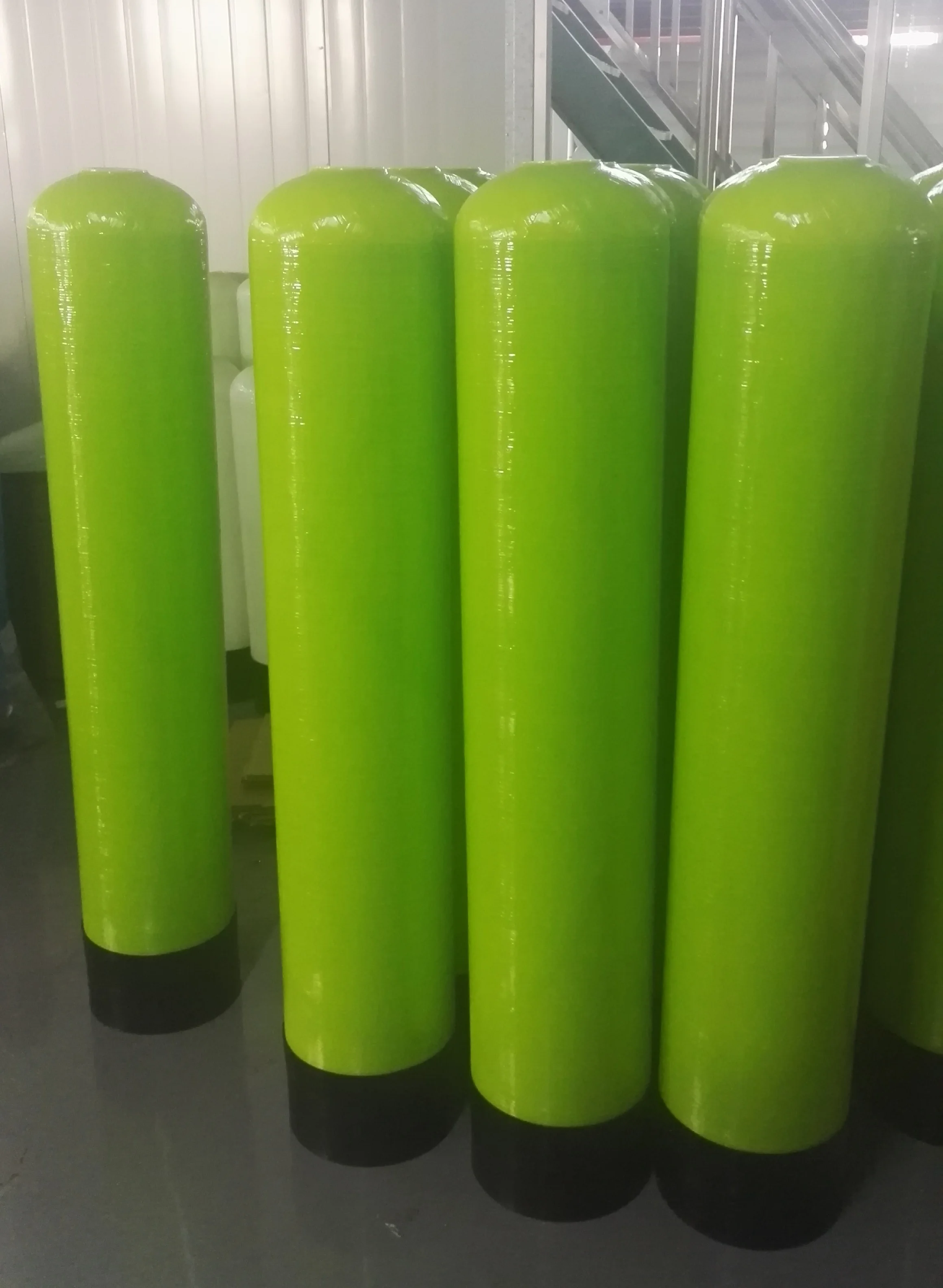 Water Aqua Life Equipment FRP Tank for RO Pure Continuous Strands of Fiber-glass with High Strength Epoxy Resin 4.6L~250L 150psi