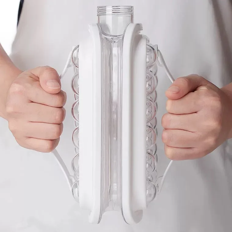 MJ Bar Kitchen Accessories Portable Ice Ball Maker Bottle 17 Grid Flat Body for Hockey Coffee Whiskey Ice Ball Maker Kettle